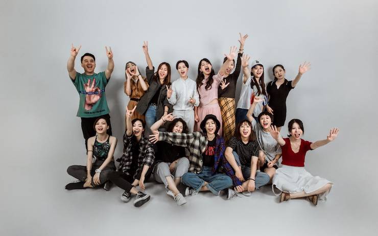第四届“老子有钱官网吉他女声弹唱大赛”总冠军出炉<br />温格夺冠，董冬冬担任评委